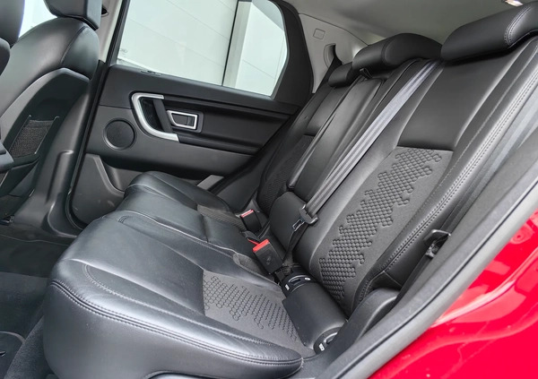 Land Rover Discovery Sport cena 76900 przebieg: 114000, rok produkcji 2015 z Łobżenica małe 742